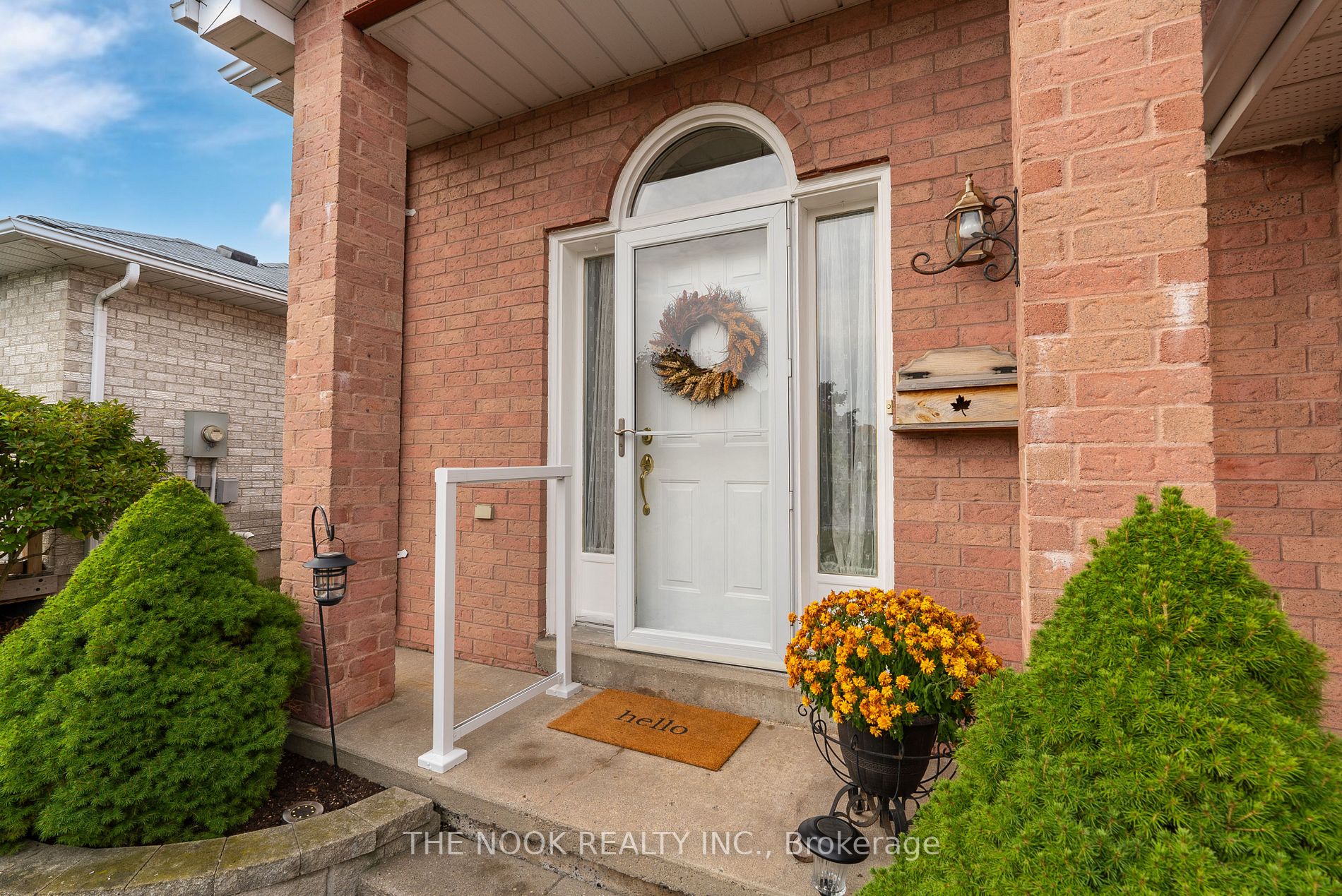 1021 Field Crt