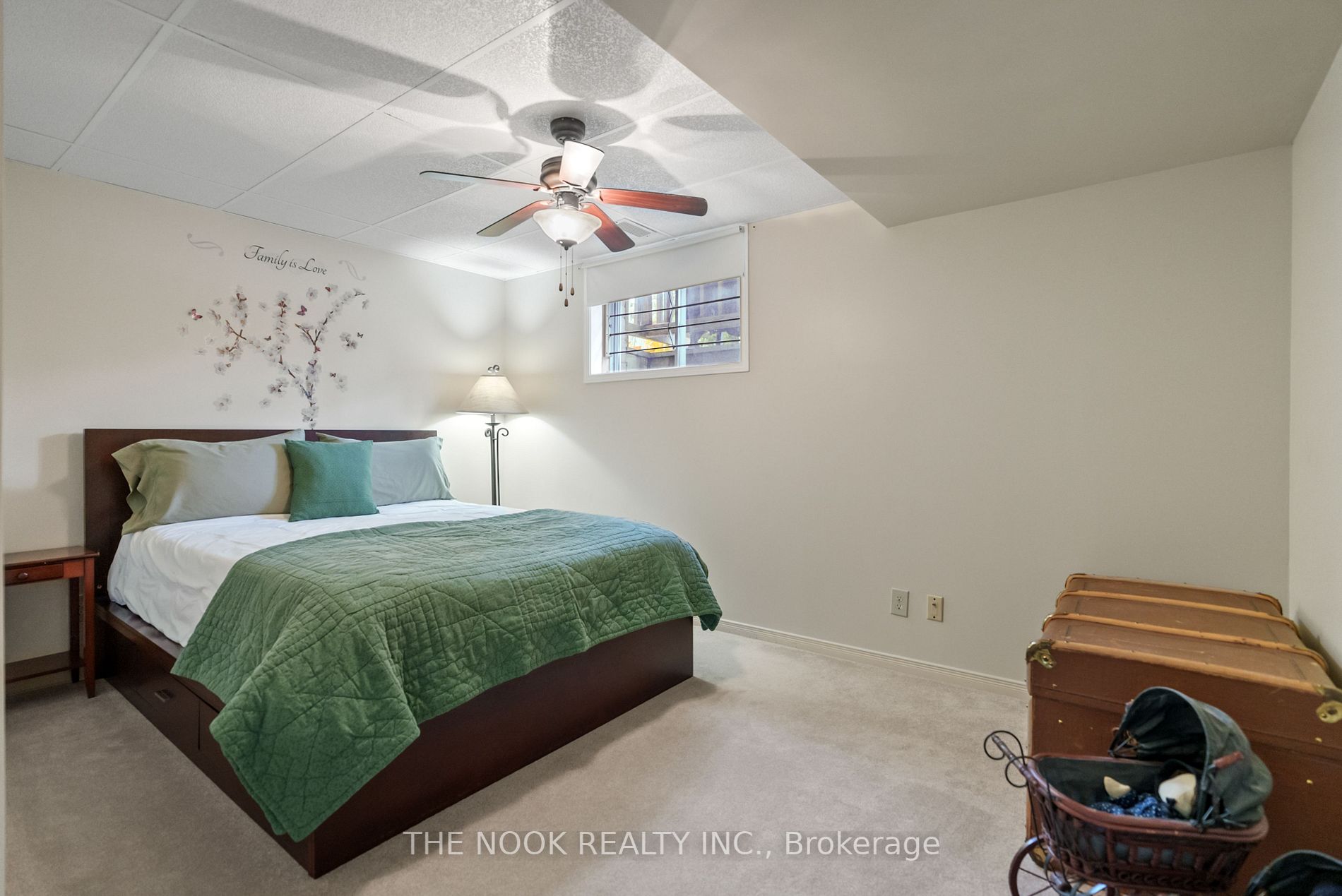 1021 Field Crt