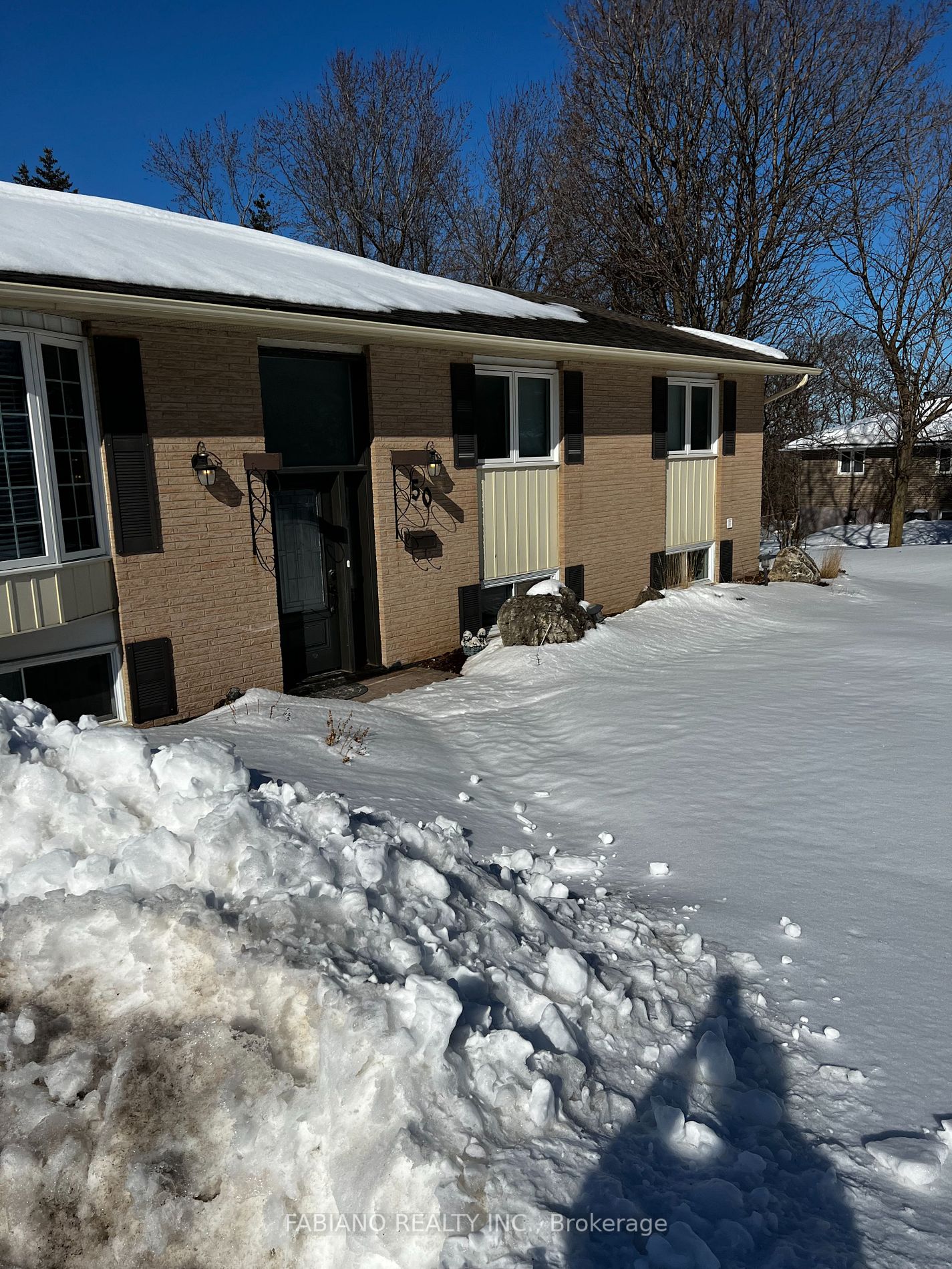 207113 Highway 9, #Upper