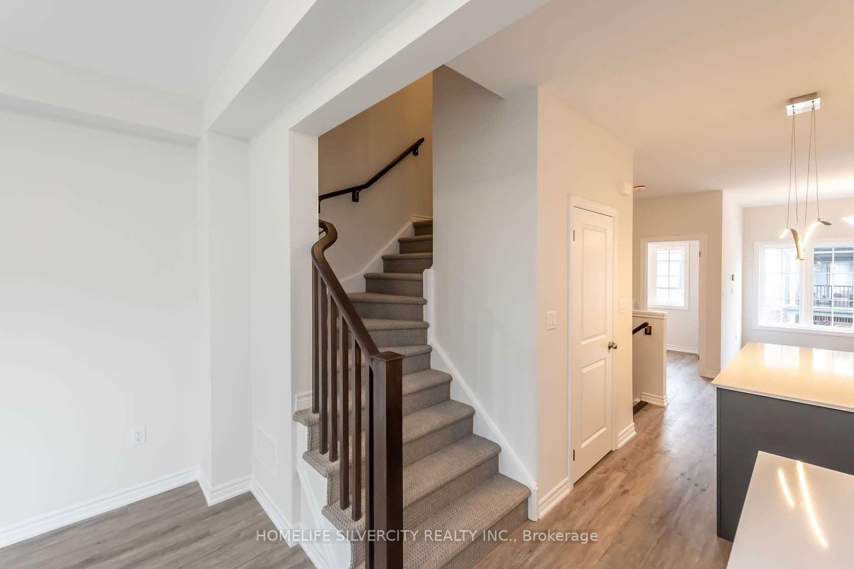 124 Compass Trail, #33