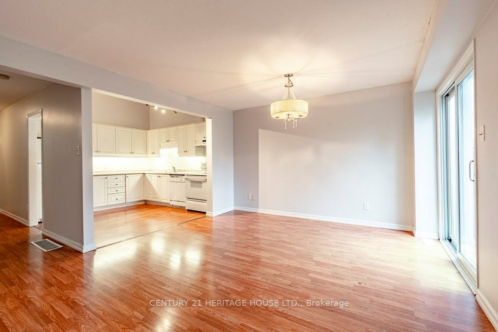 42 Green Valley Dr, #90