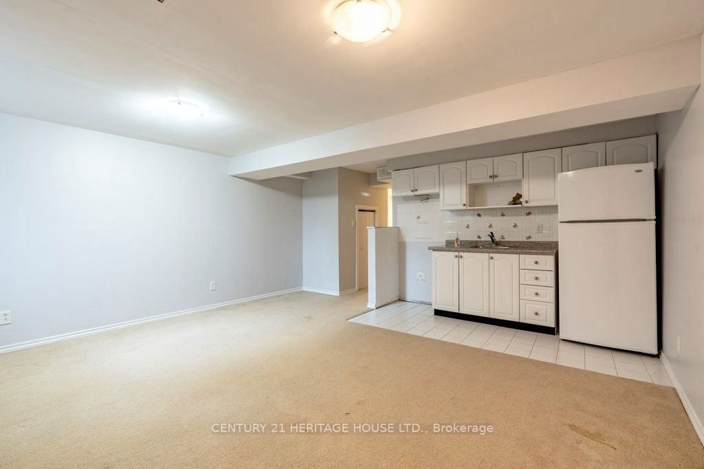 42 Green Valley Dr, #90