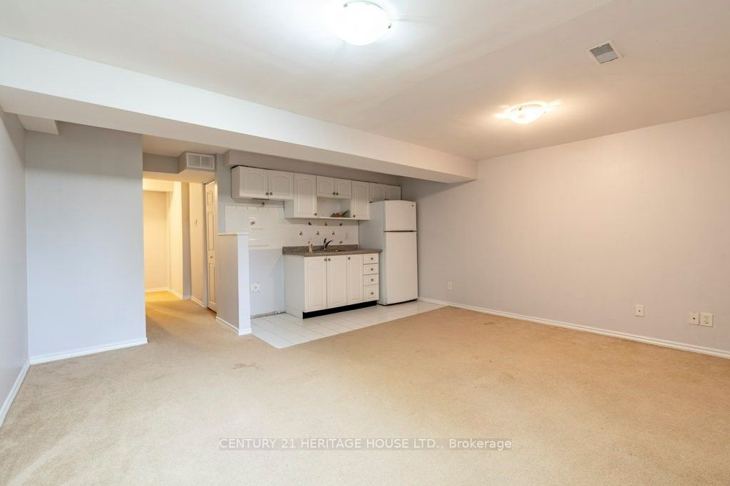 42 Green Valley Dr, #90