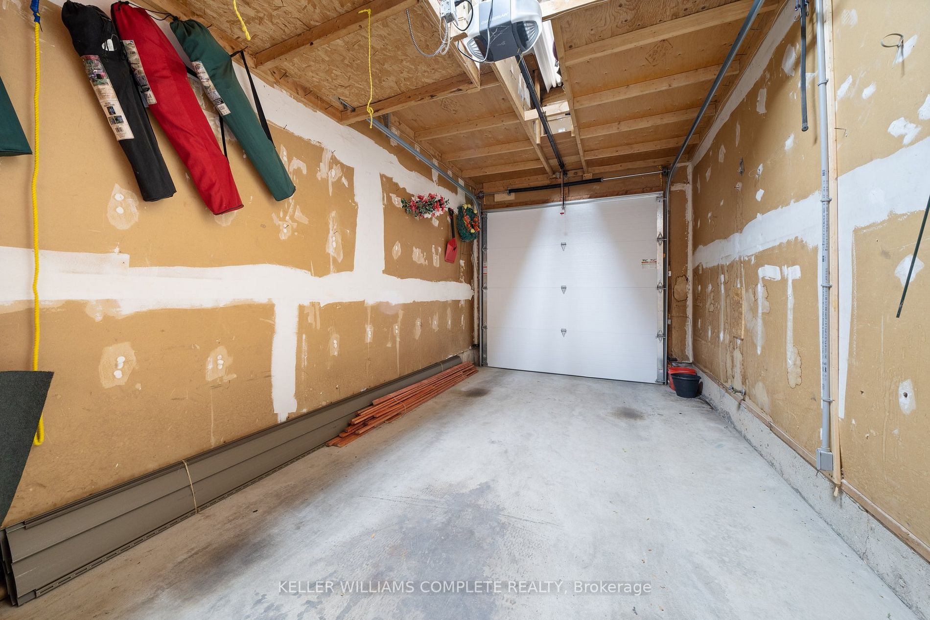 38 Puritan Crt