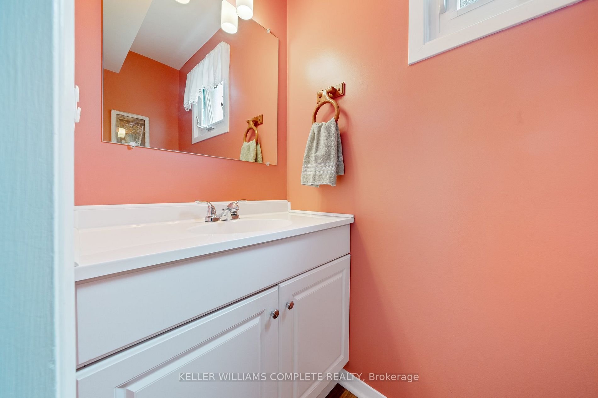 38 Puritan Crt
