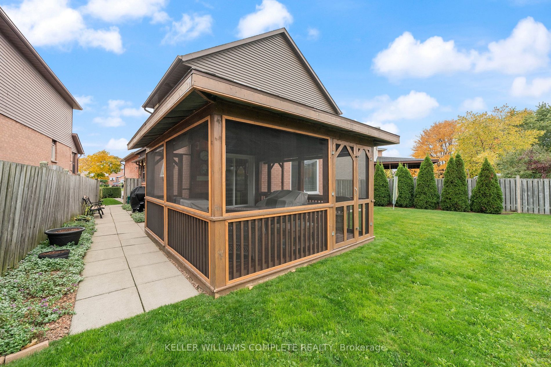 38 Puritan Crt