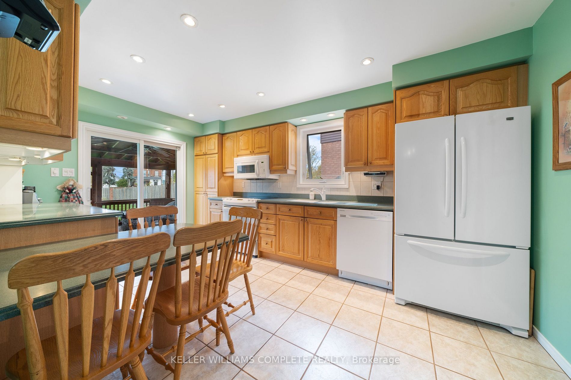 38 Puritan Crt