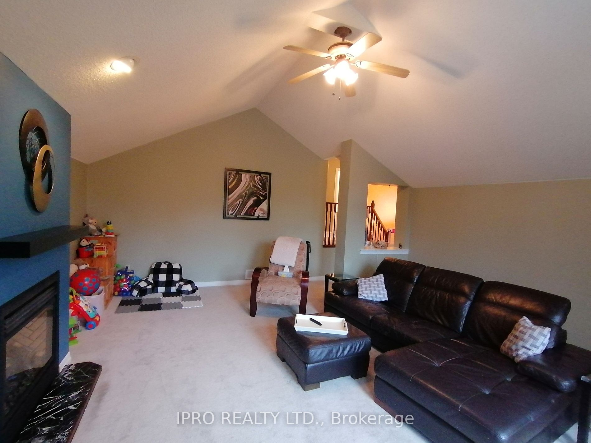 162 Boulding Ave