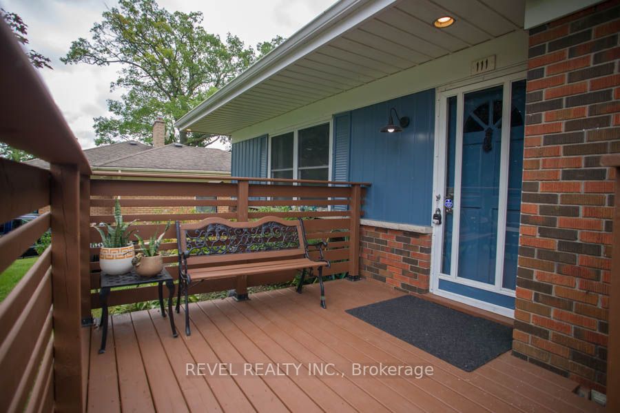 111 Tutela Heights Rd
