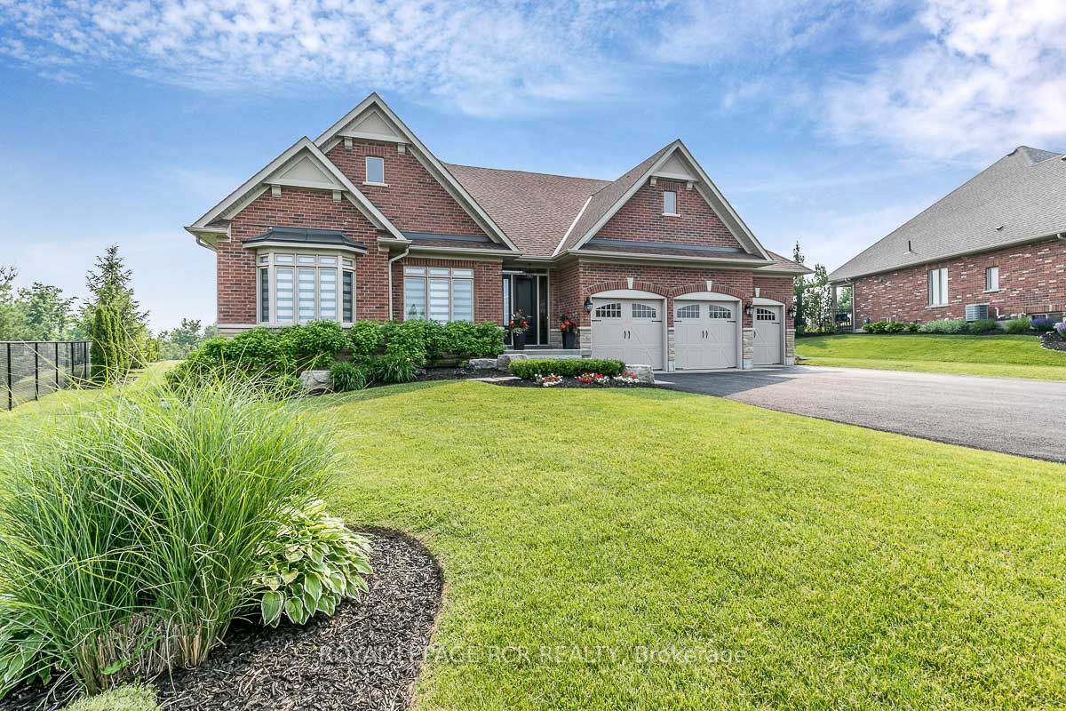17 Nature's Landing Dr
