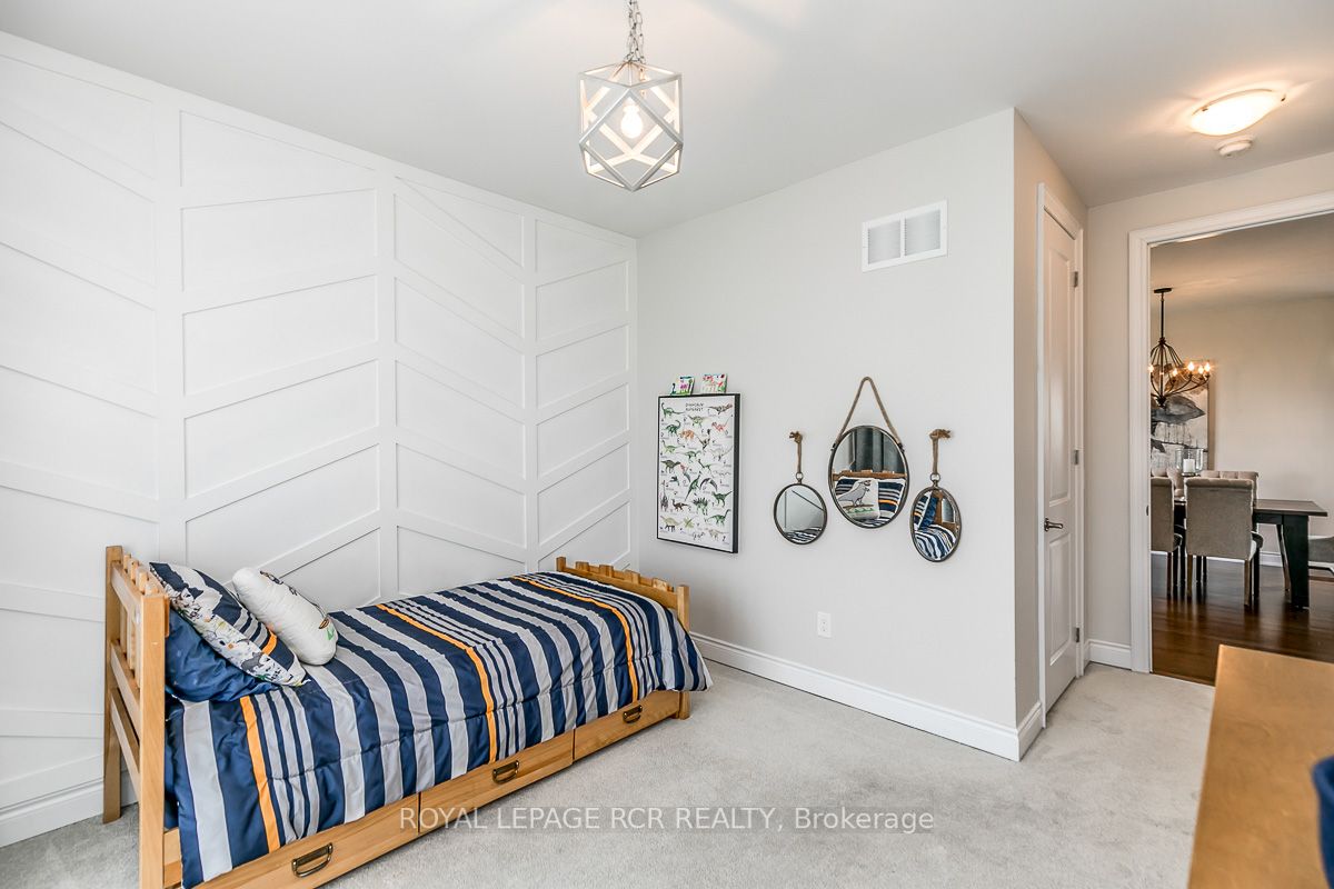 17 Nature's Landing Dr