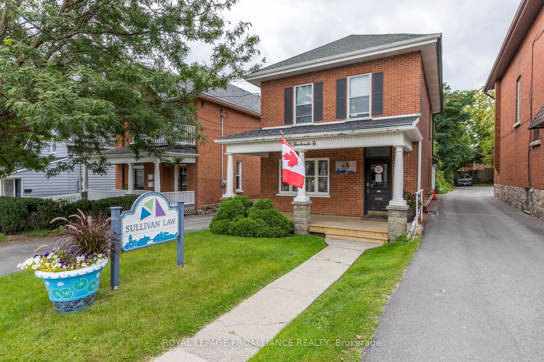 195 Sherbrooke St