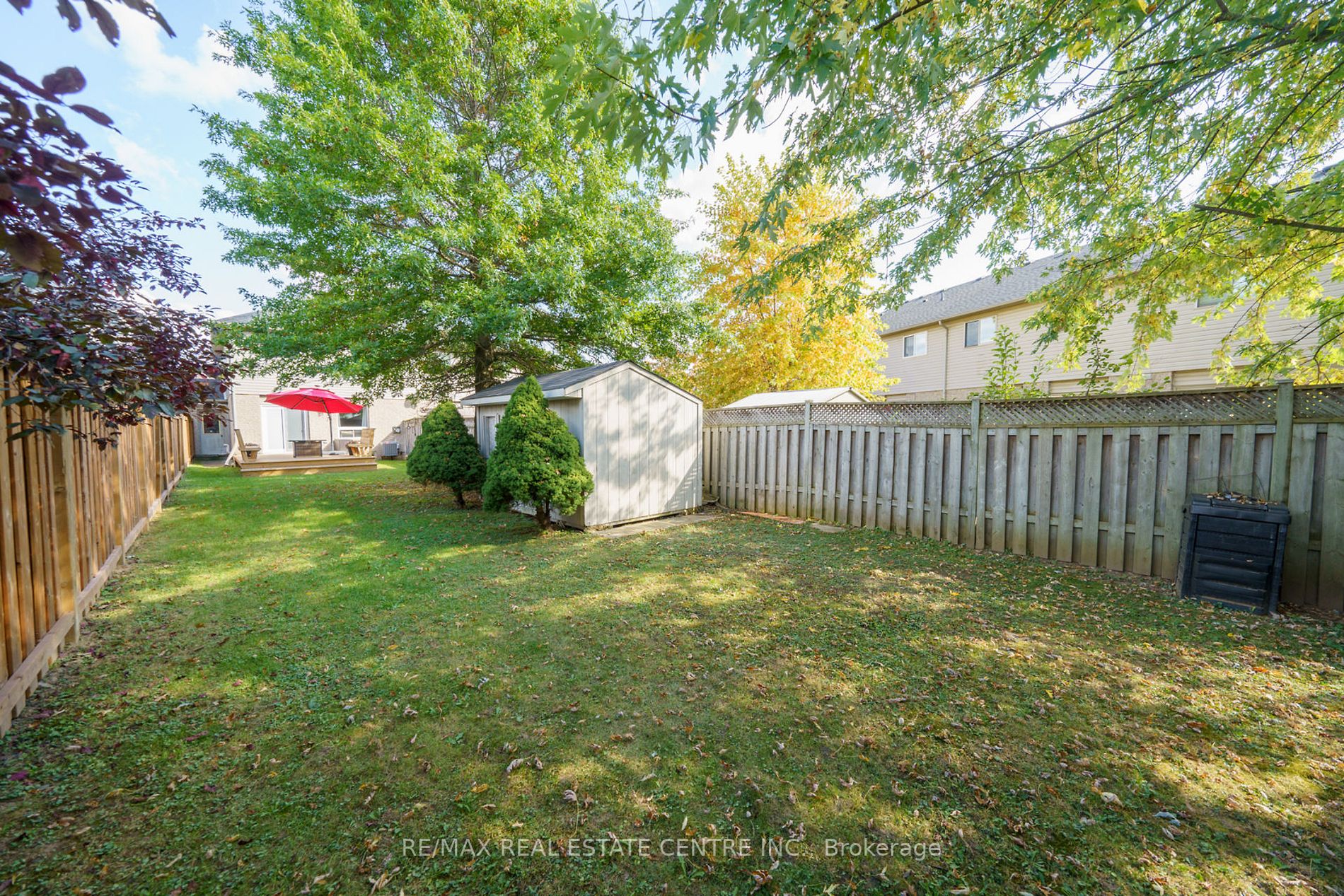 14 Sunters Crt