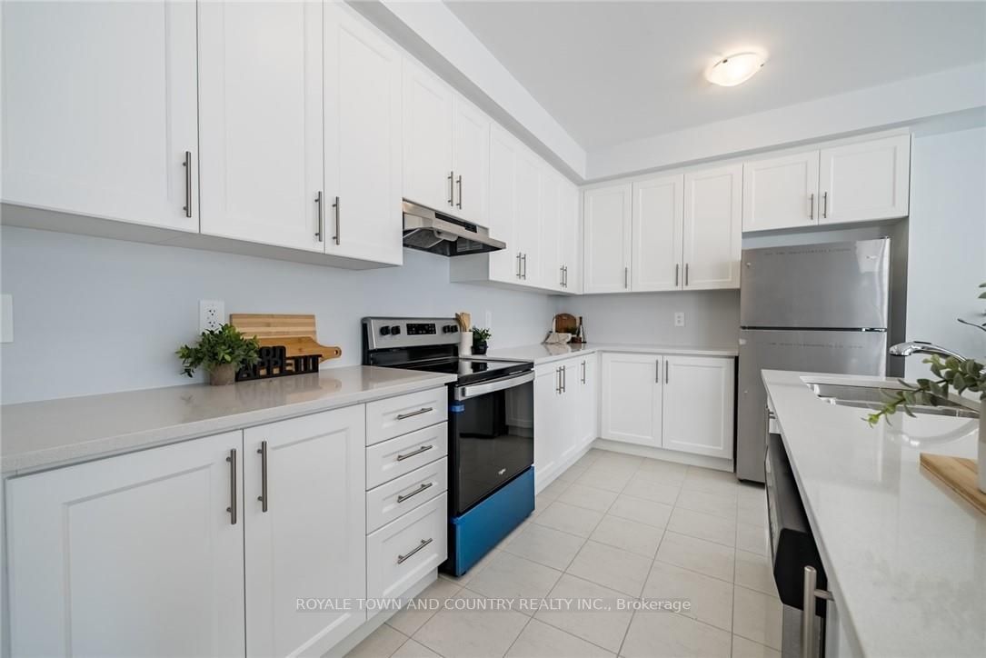 37 Keenan St
