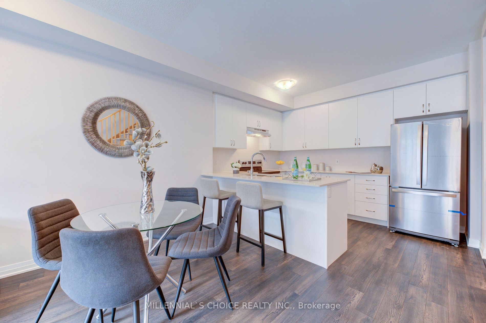585 Colborne St E, #1004