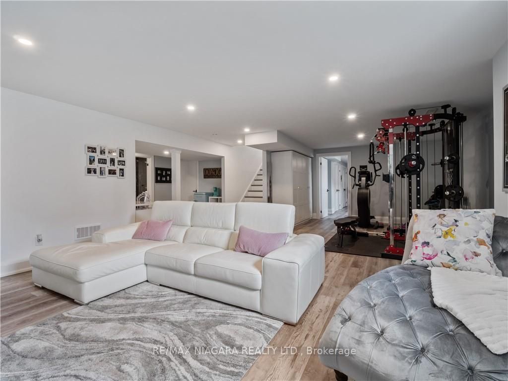 2341 Terravita Dr