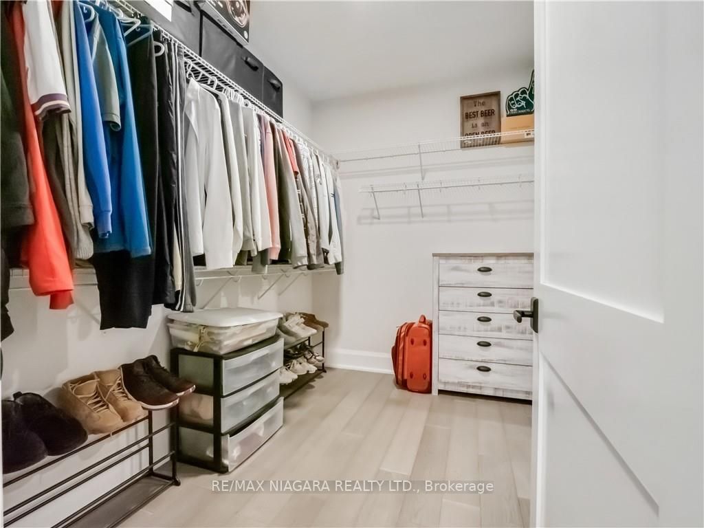 2341 Terravita Dr