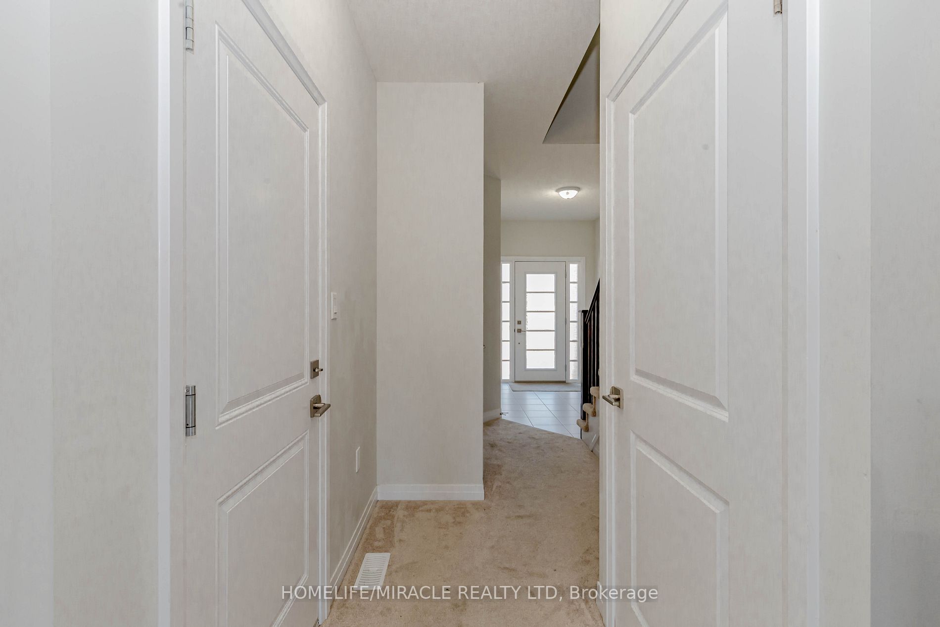 520 Grey St, #23