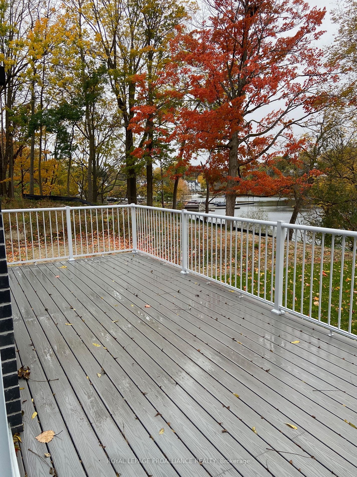 101 Villeneuve Drive