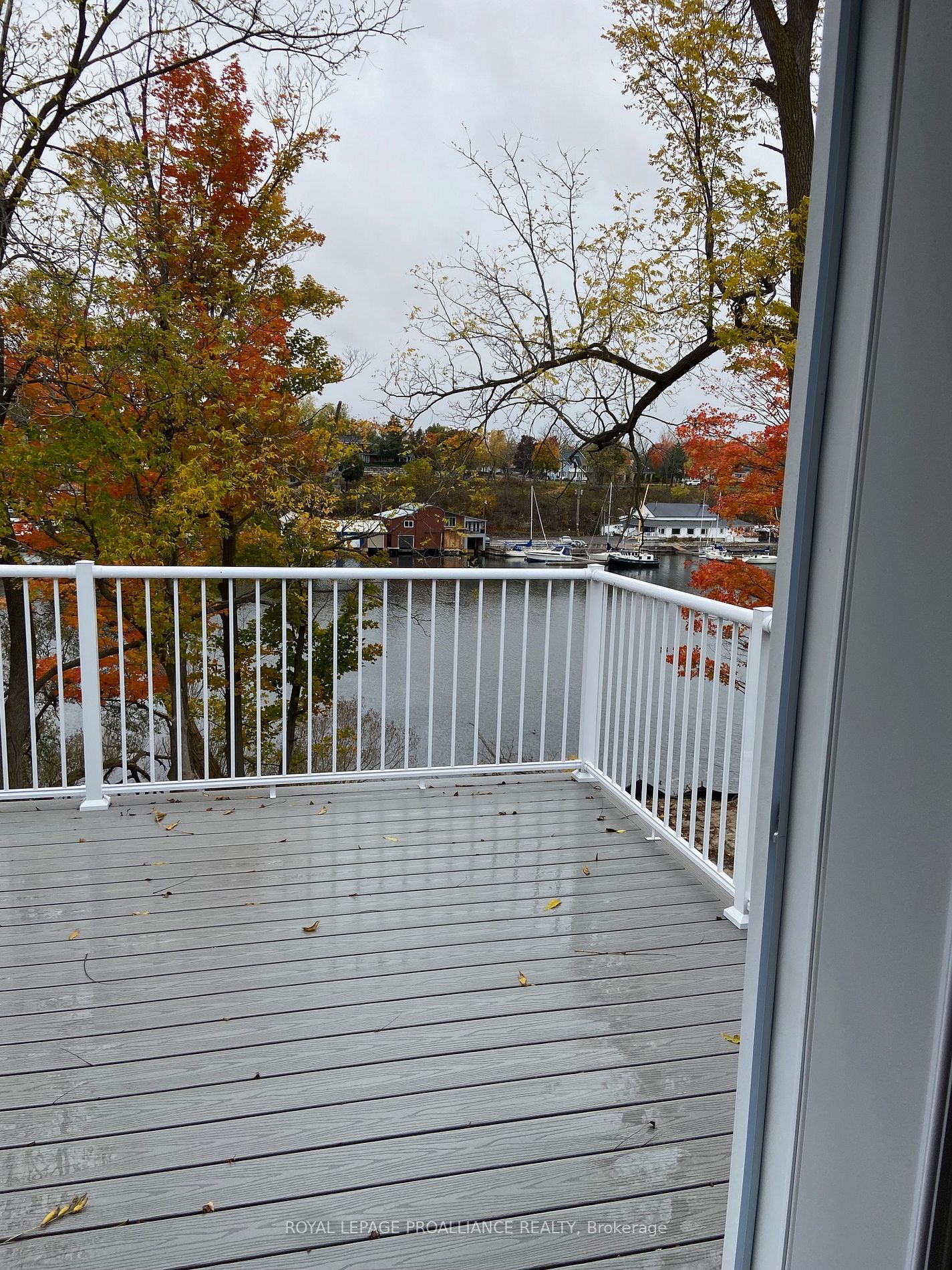 101 Villeneuve Drive
