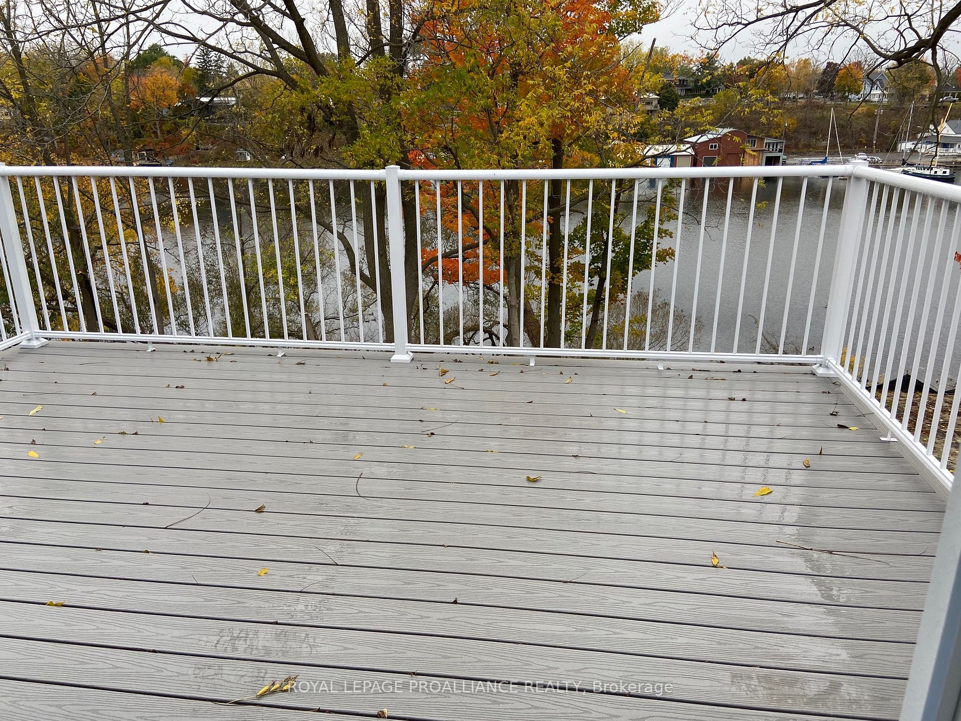 101 Villeneuve Drive