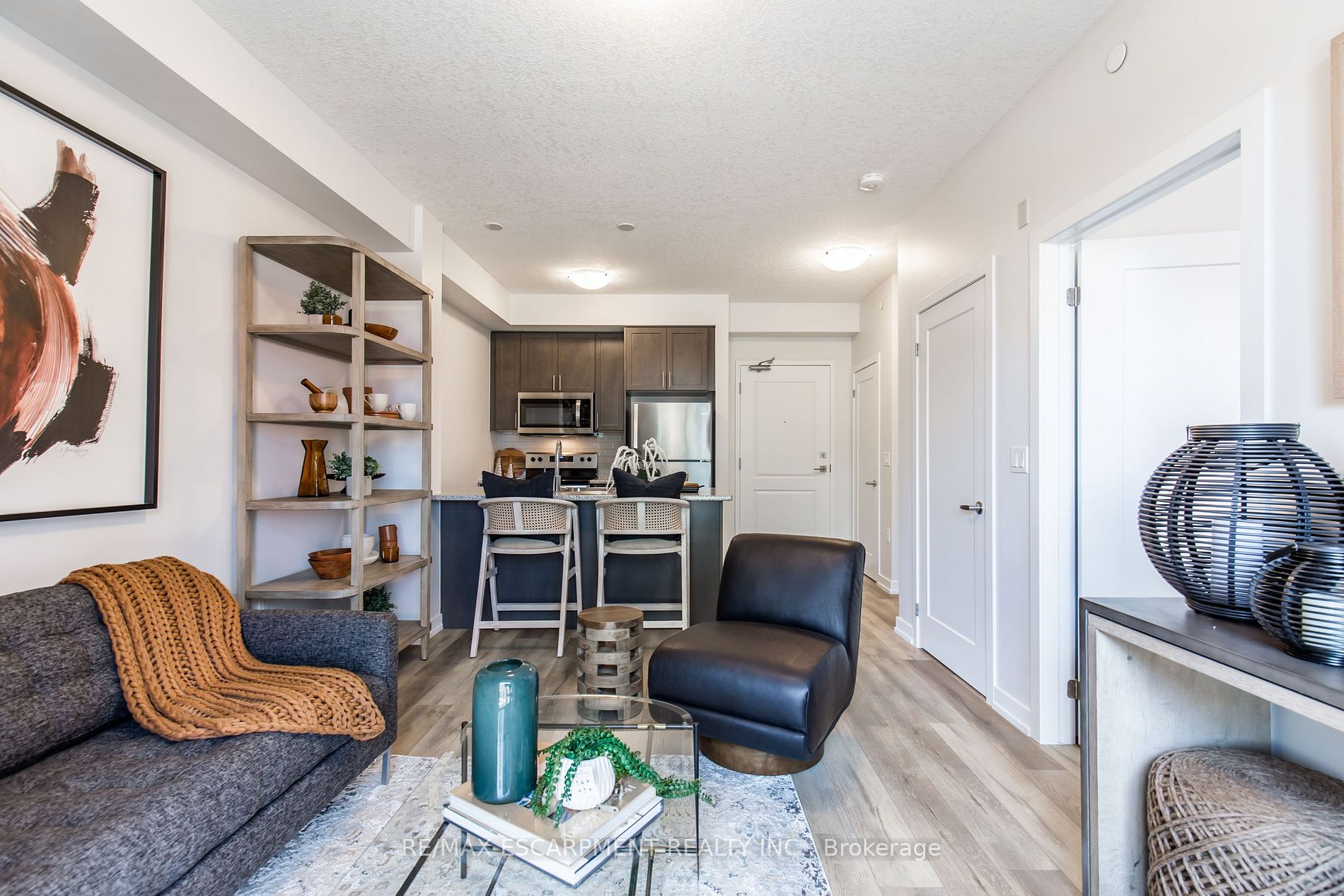 197 Hespeler Rd, #709