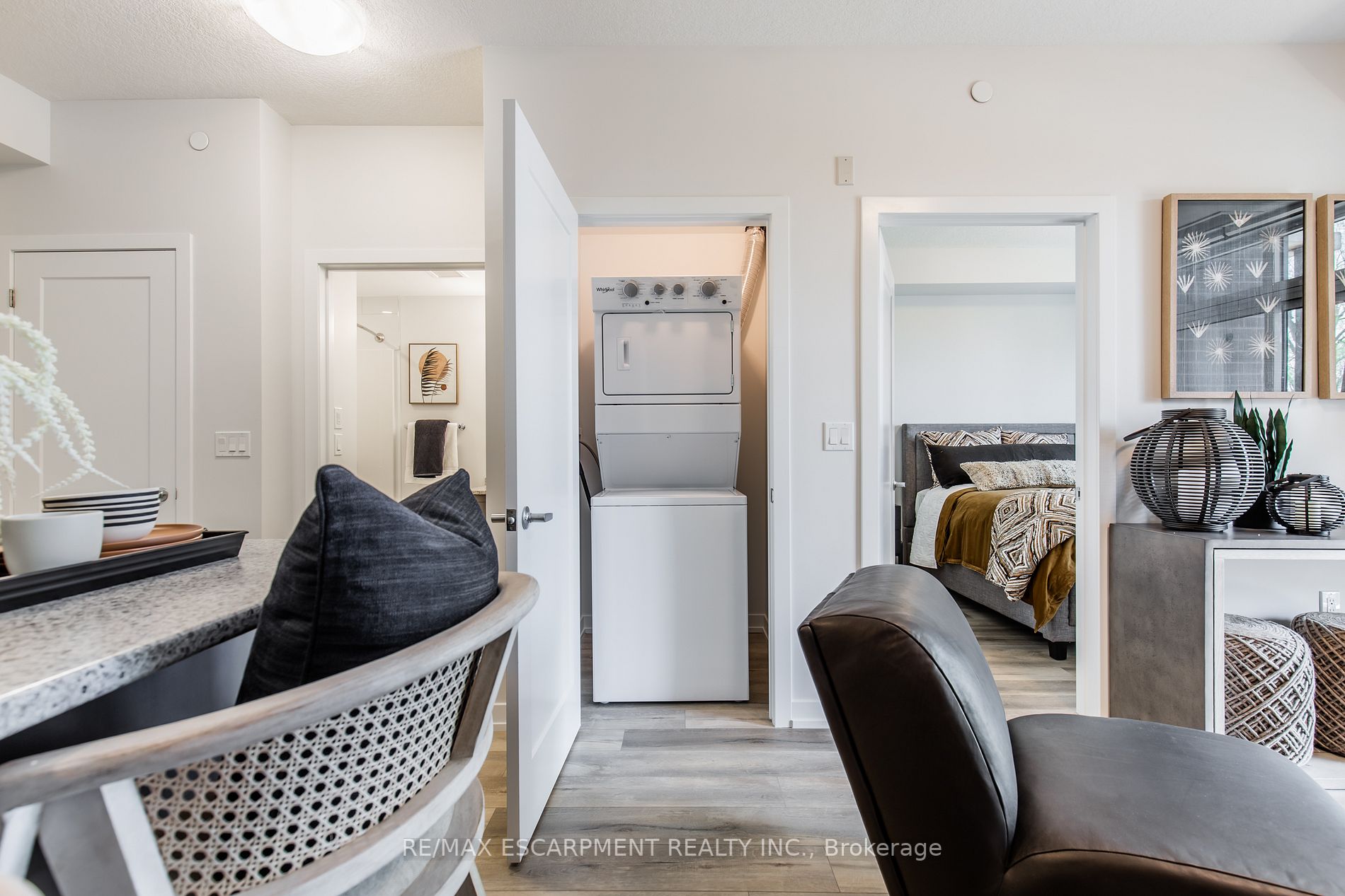 197 Hespeler Rd, #806