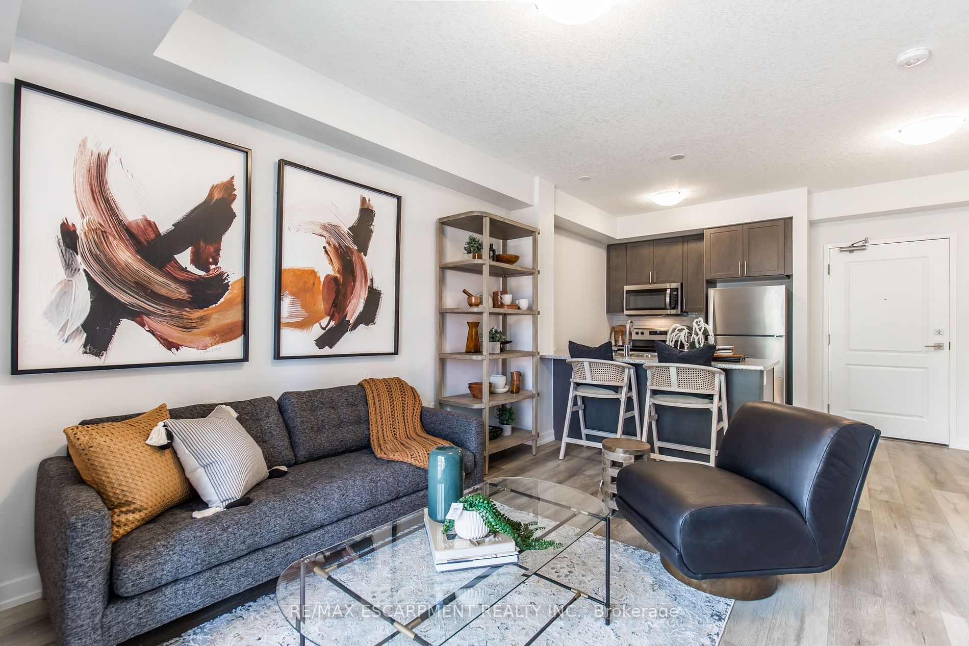 197 Hespeler Rd, #806