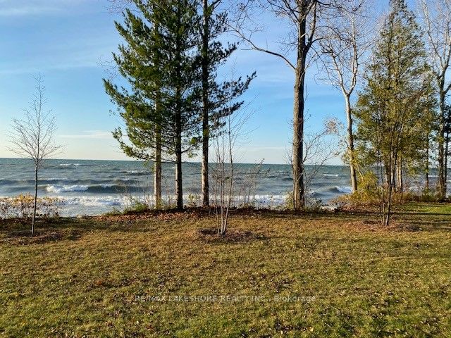 598 Osler Crt