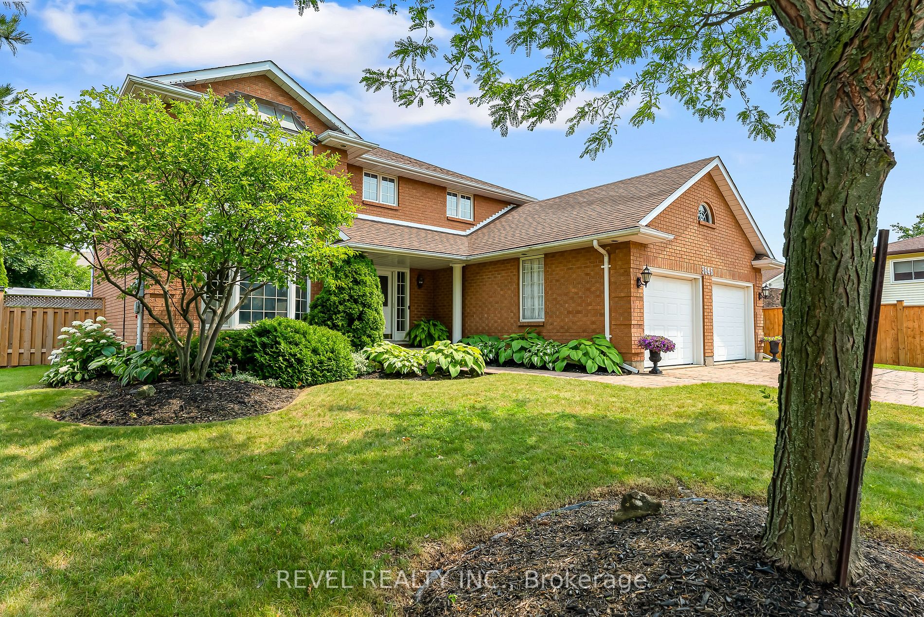 3646 Cardinal Dr