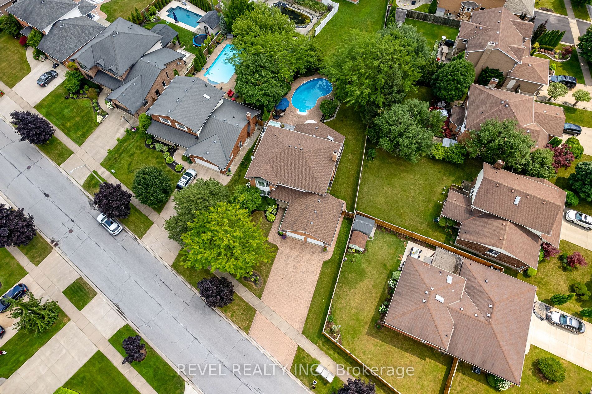 3646 Cardinal Dr