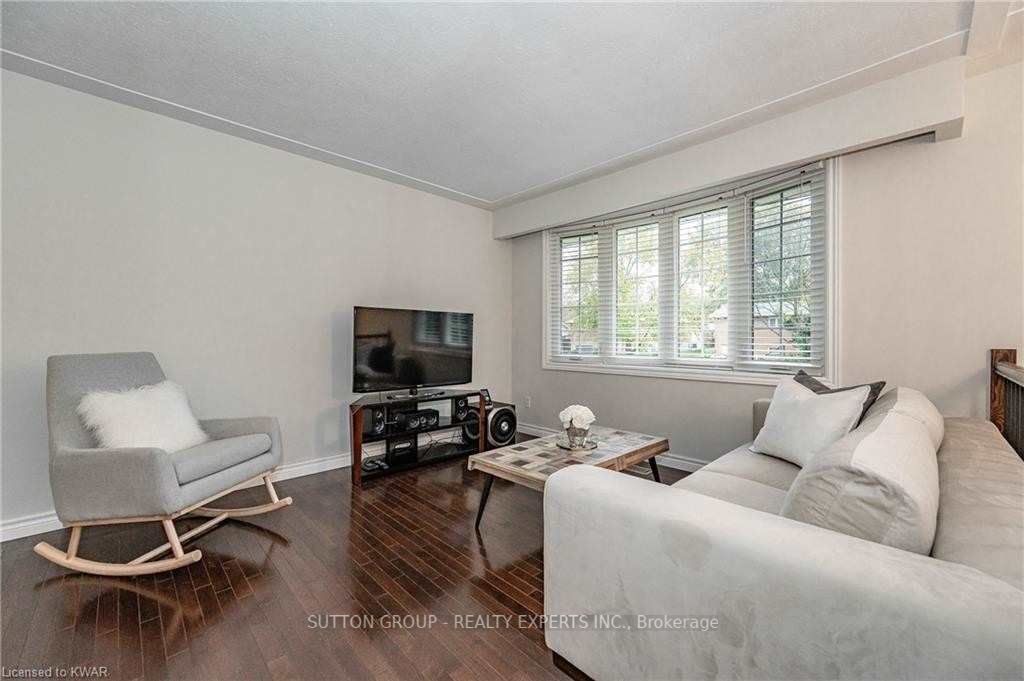 604 Glen Forrest Blvd, #Upper