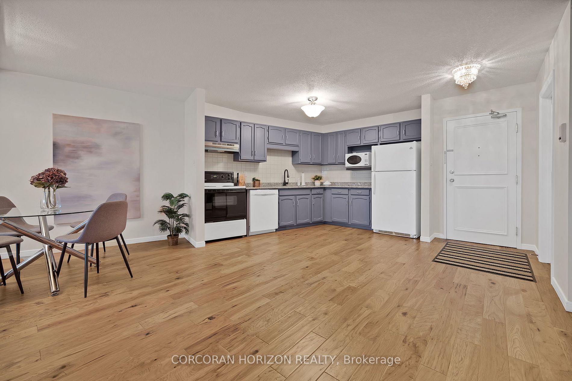 4 Albert St, #202