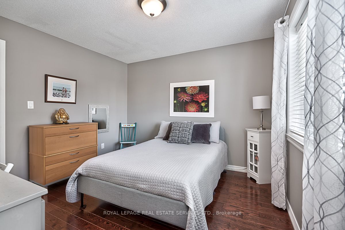253 Fall Fair Way