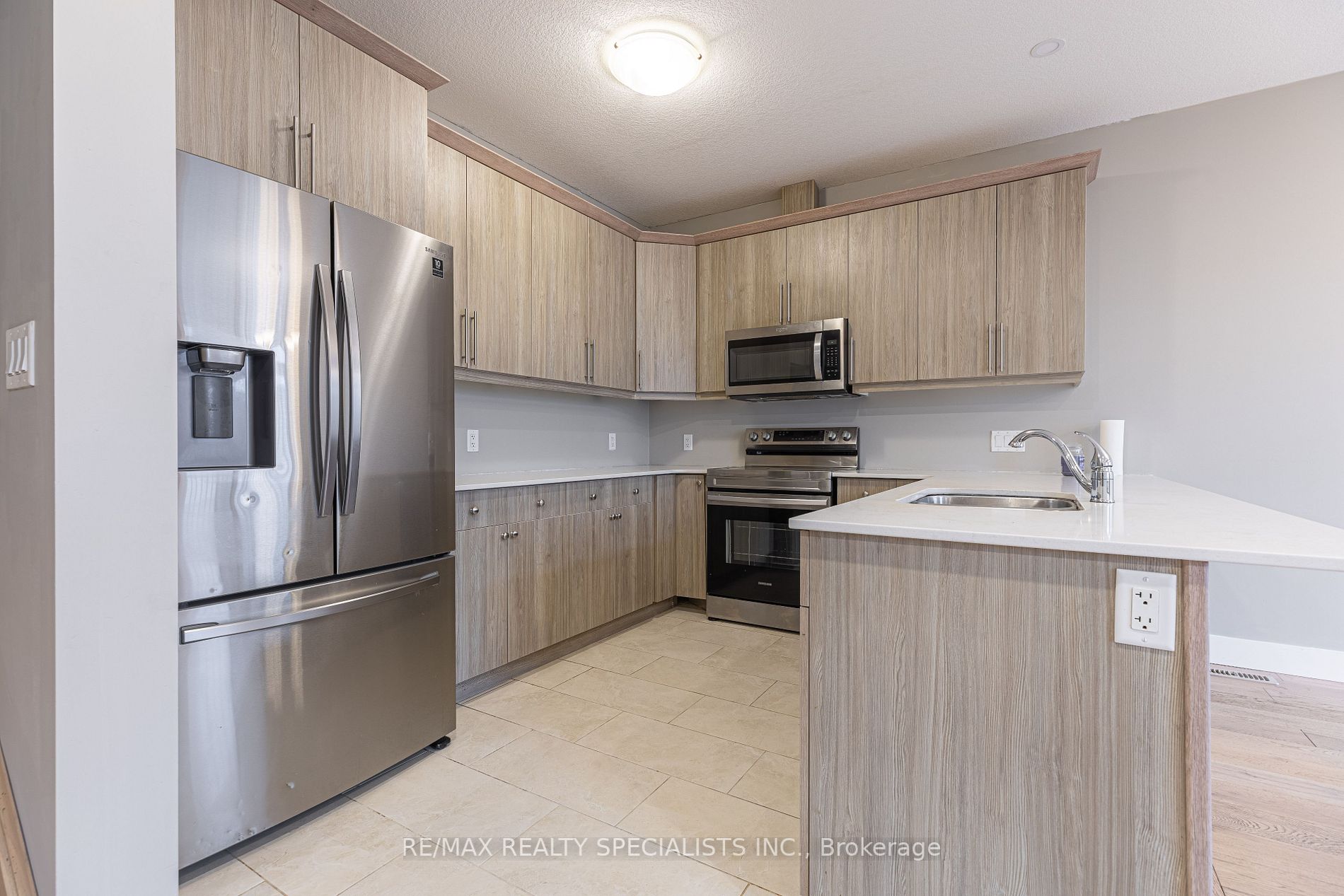745 Chelton Rd, #24
