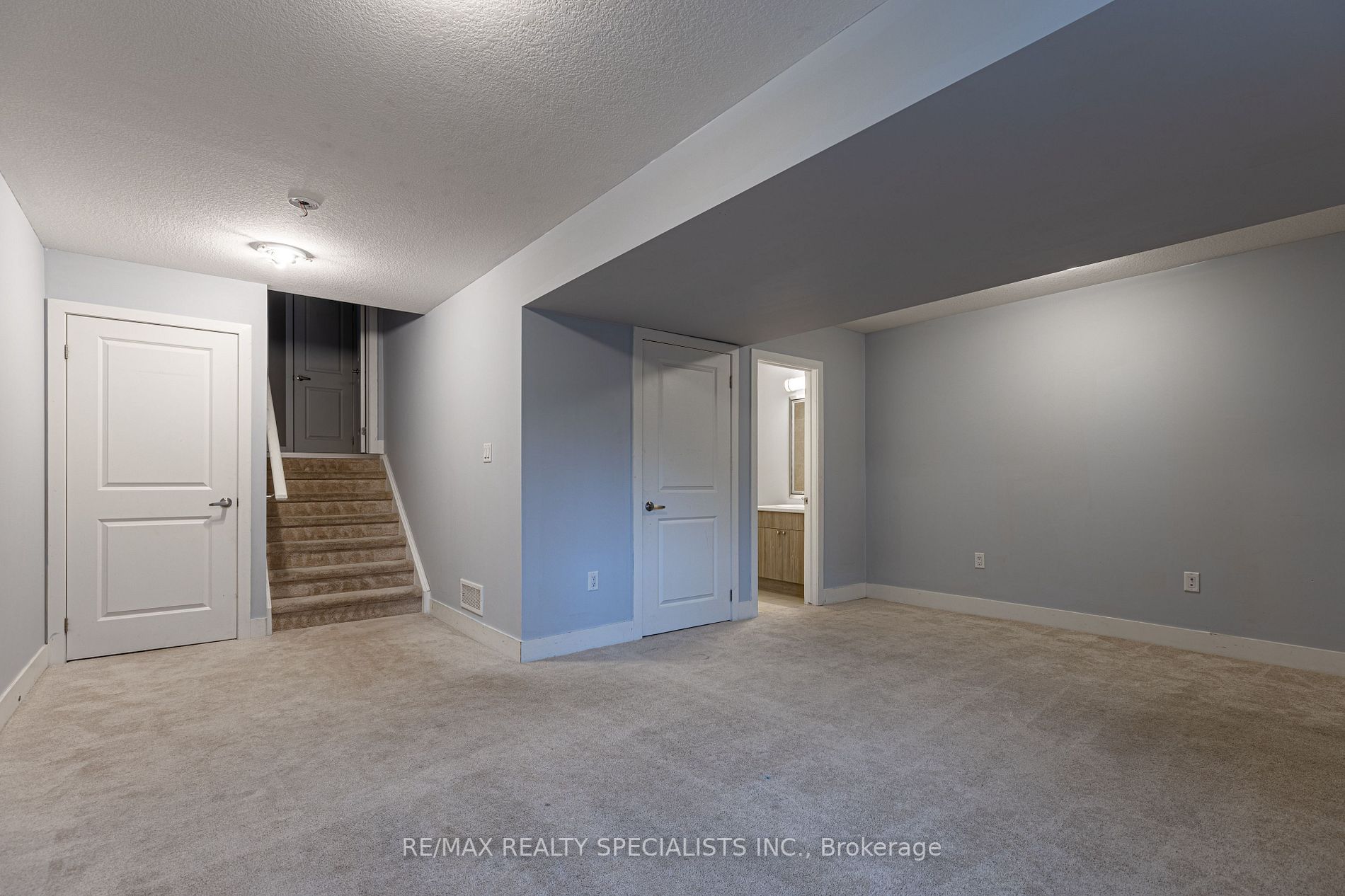 745 Chelton Rd, #24