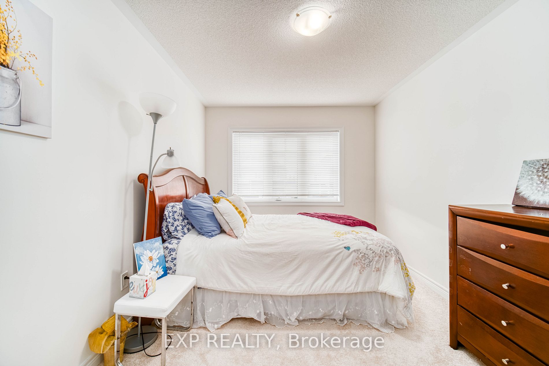 137 Clark St