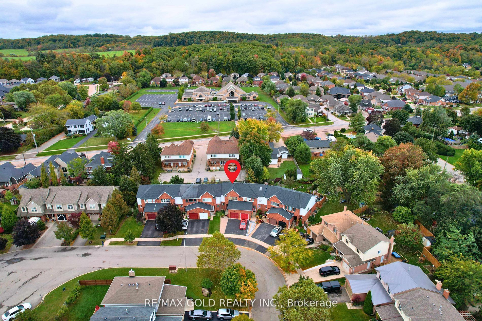 9 Tomahawk Dr