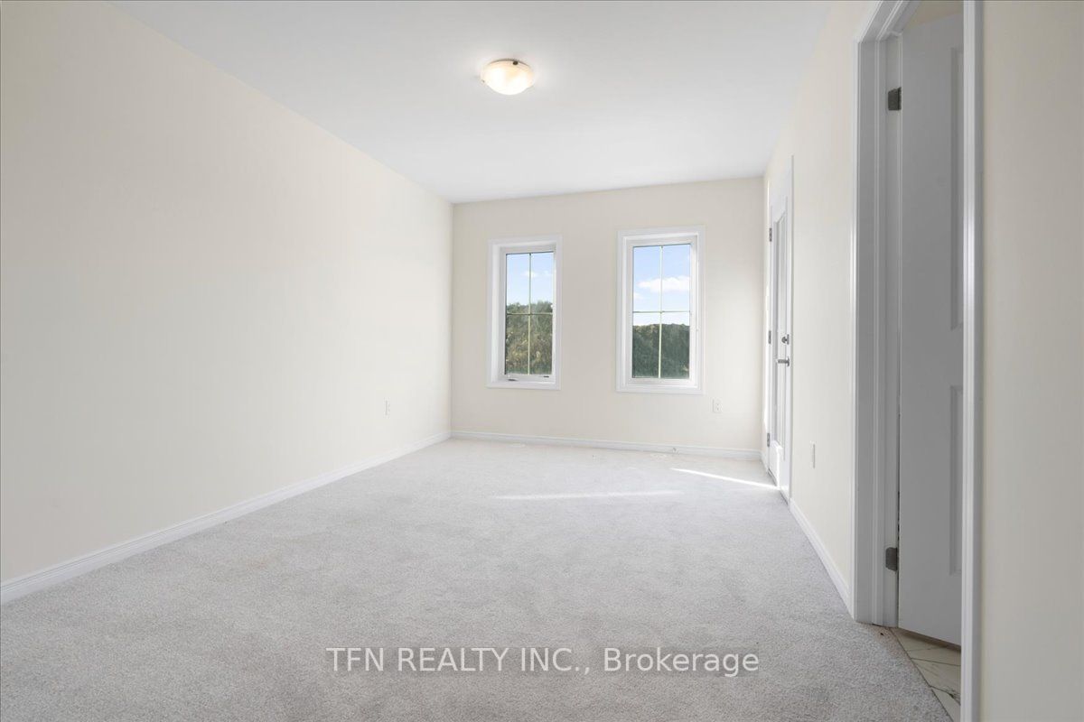 233 Gillespie Dr