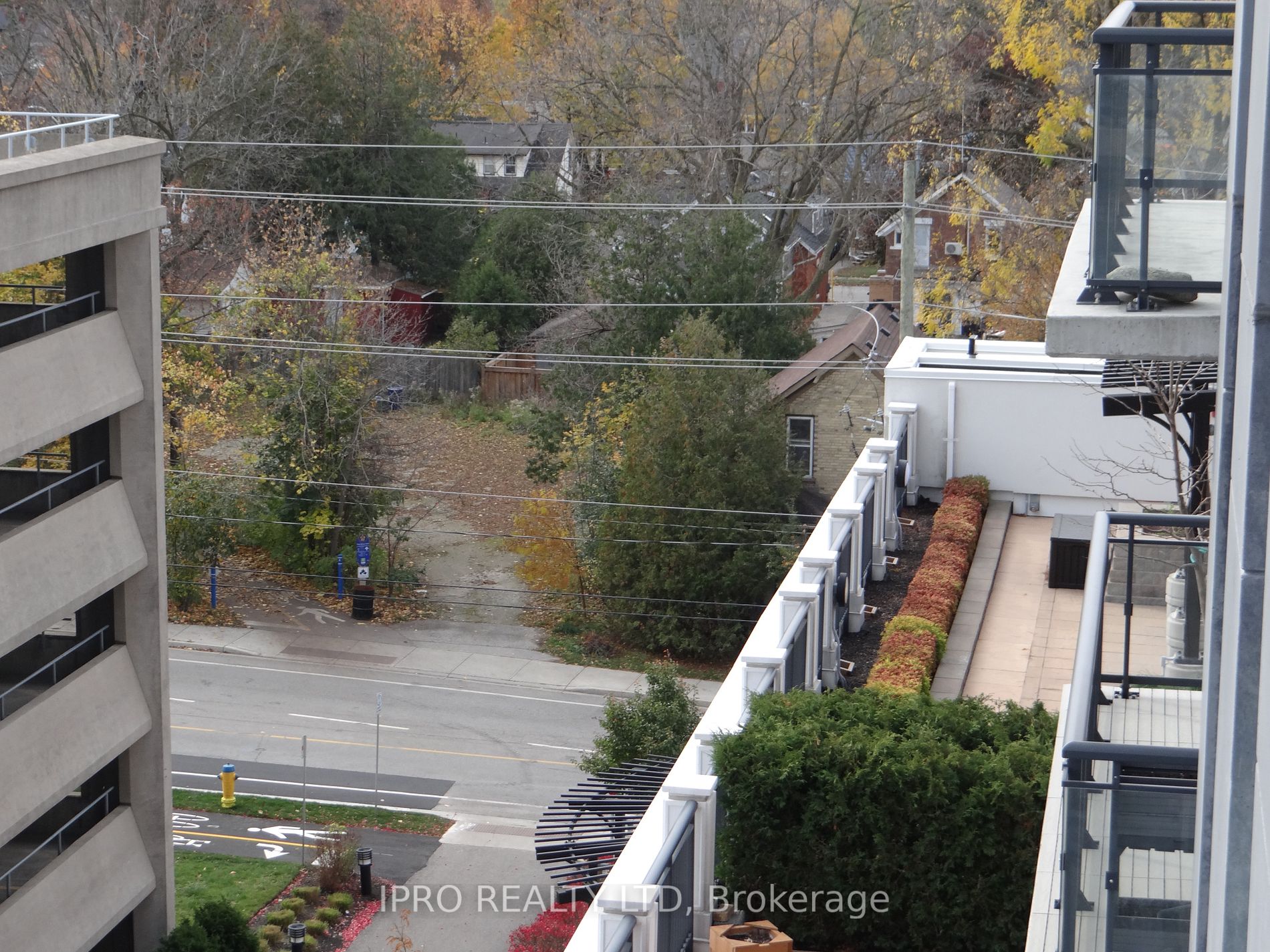 155 Caroline St S, #608