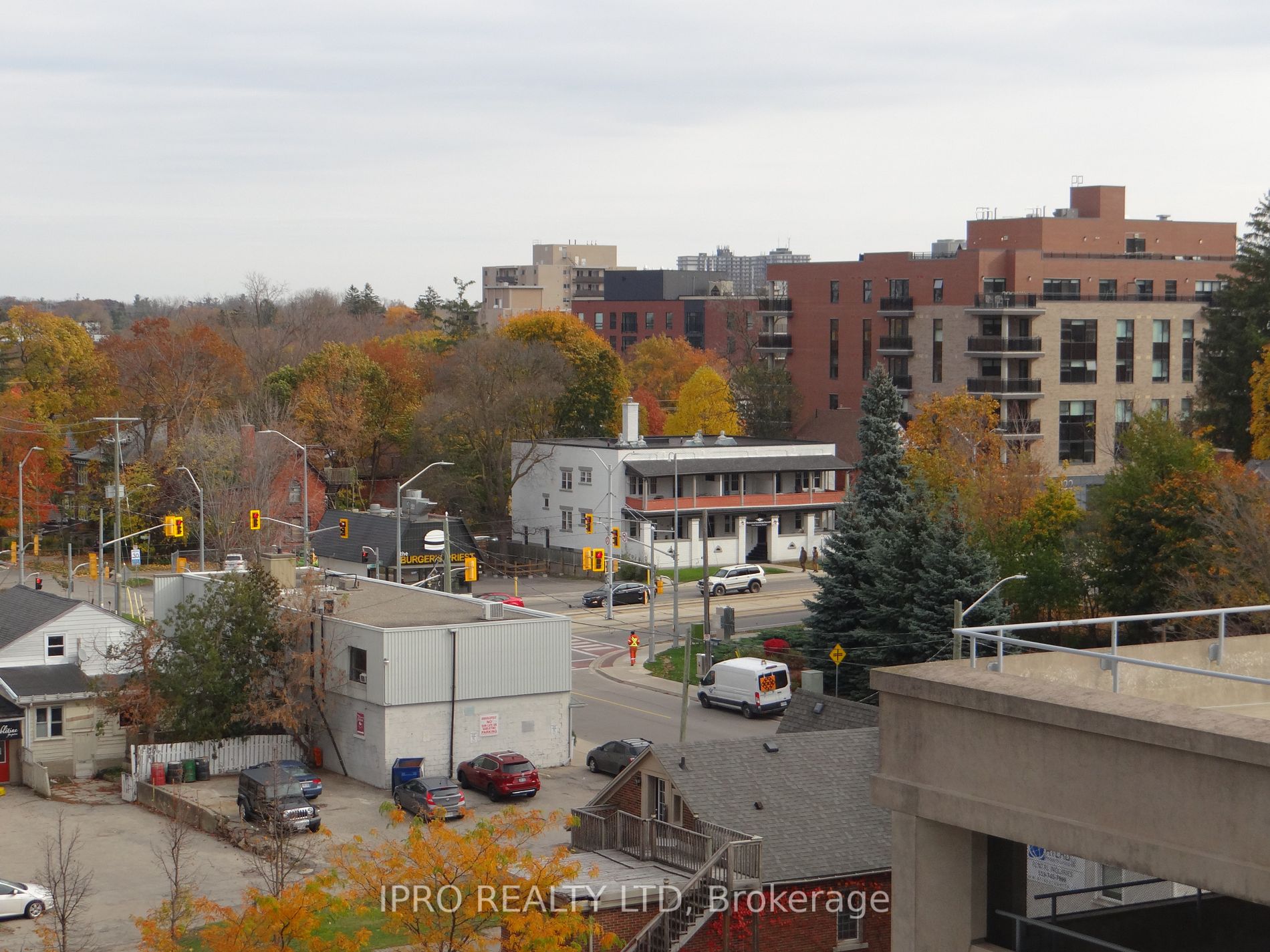 155 Caroline St S, #608