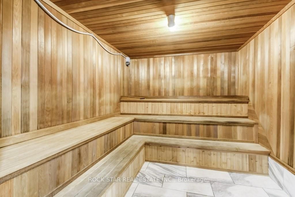500 Green Rd, #603