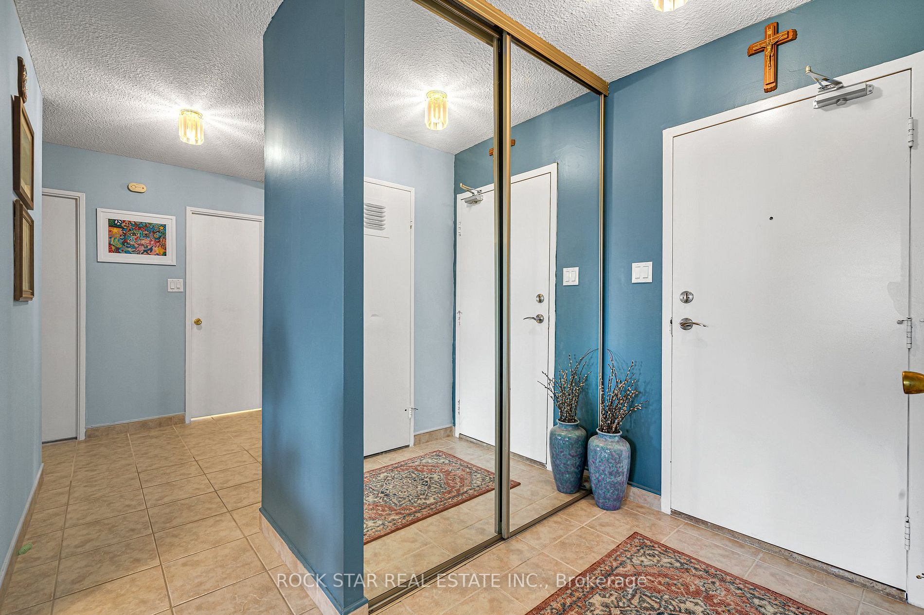 500 Green Rd, #603
