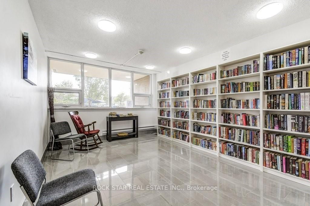 500 Green Rd, #603
