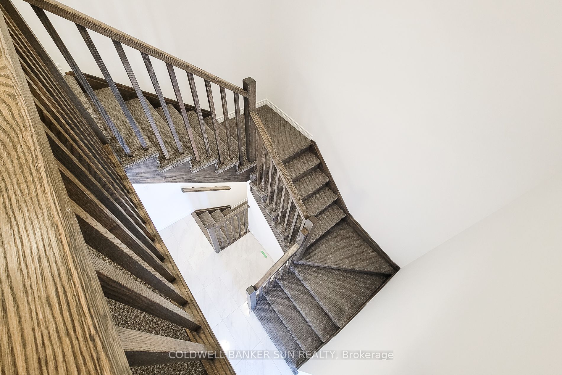 37 Mair Ave