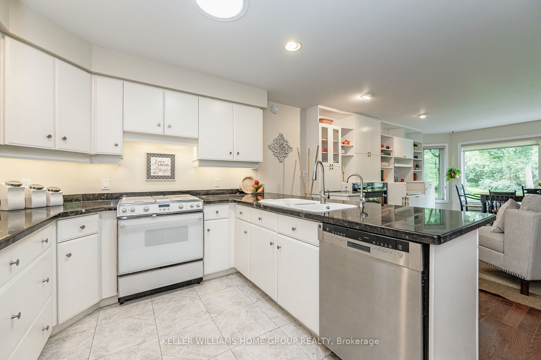 12 Sprucehaven Crt