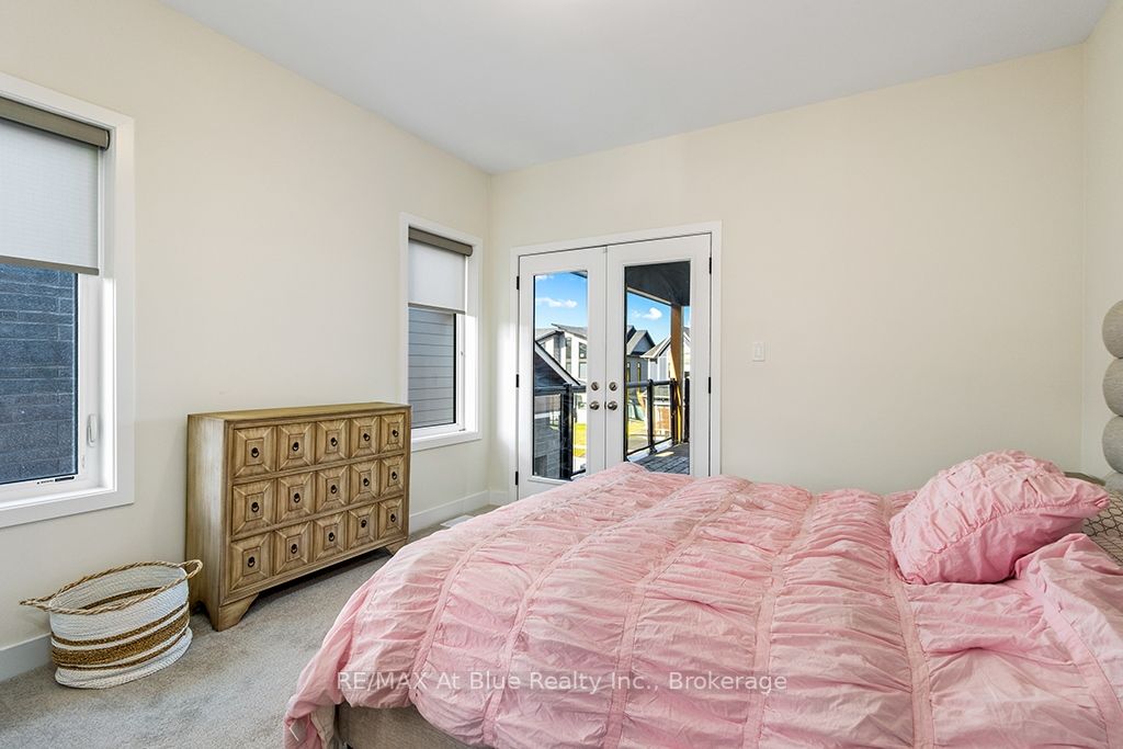 157 Springside Crescent