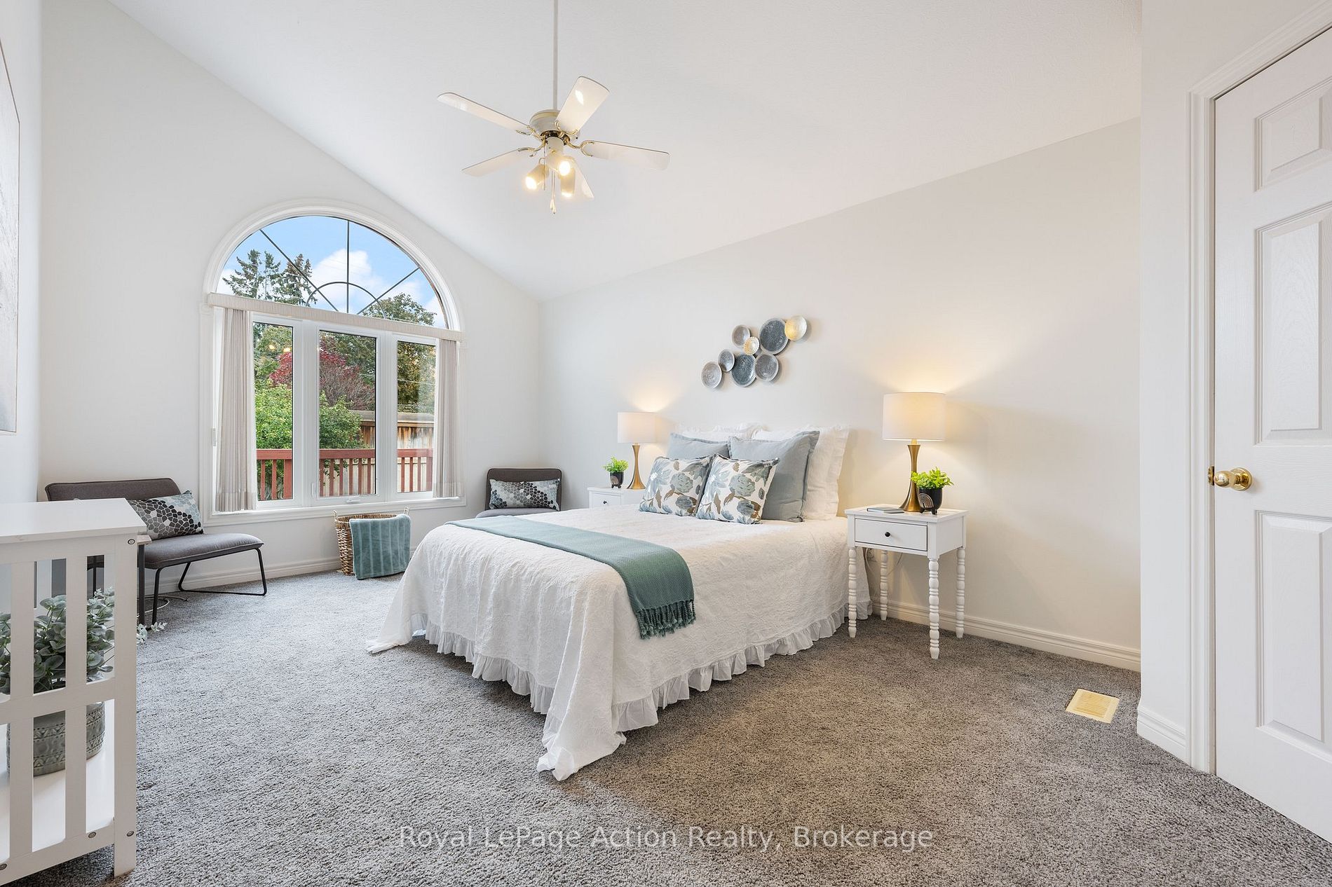 422 Powerline Rd, #3