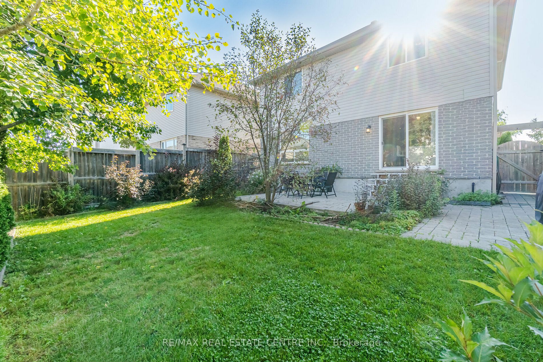 76 Bard Blvd