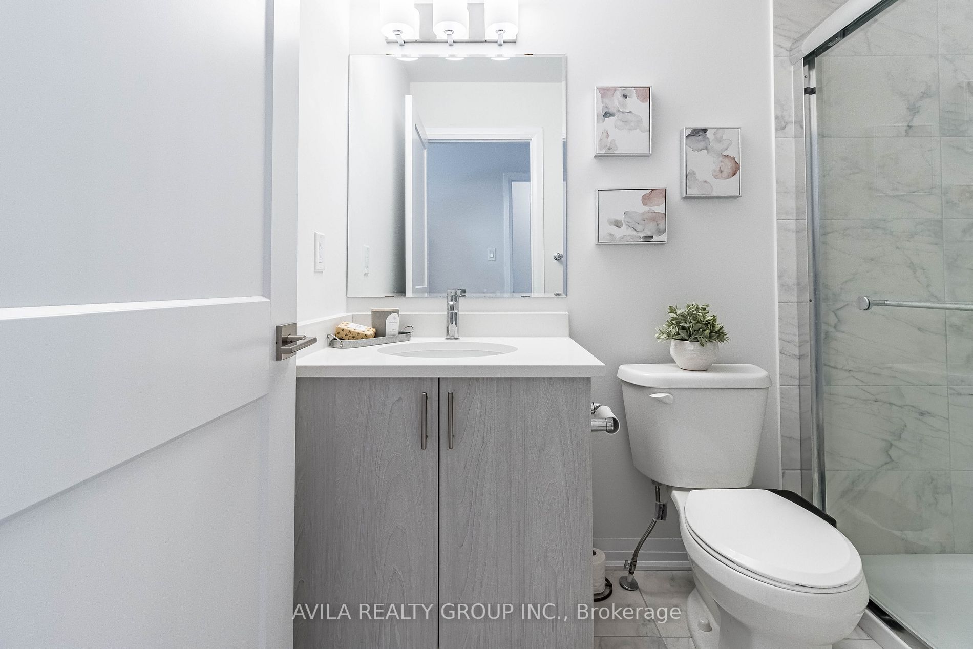 51 Sparrow Ave, #38